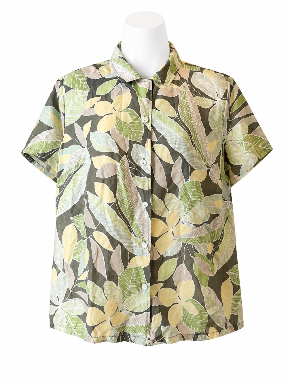 Linden Hill 100% Silk Short-Sleeve Button-Up Blouse in Tropical Leaf Print